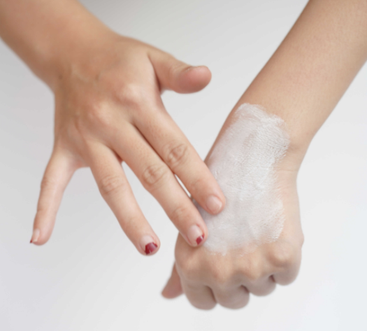 Hướng dẫn sử dụng kem dưỡng body caryophy glass skin