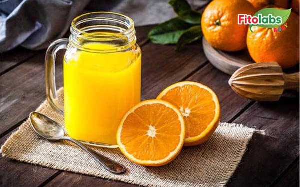 Nước ép cam chứa nhiều vitamin C giúp tăng cường sức đề kháng