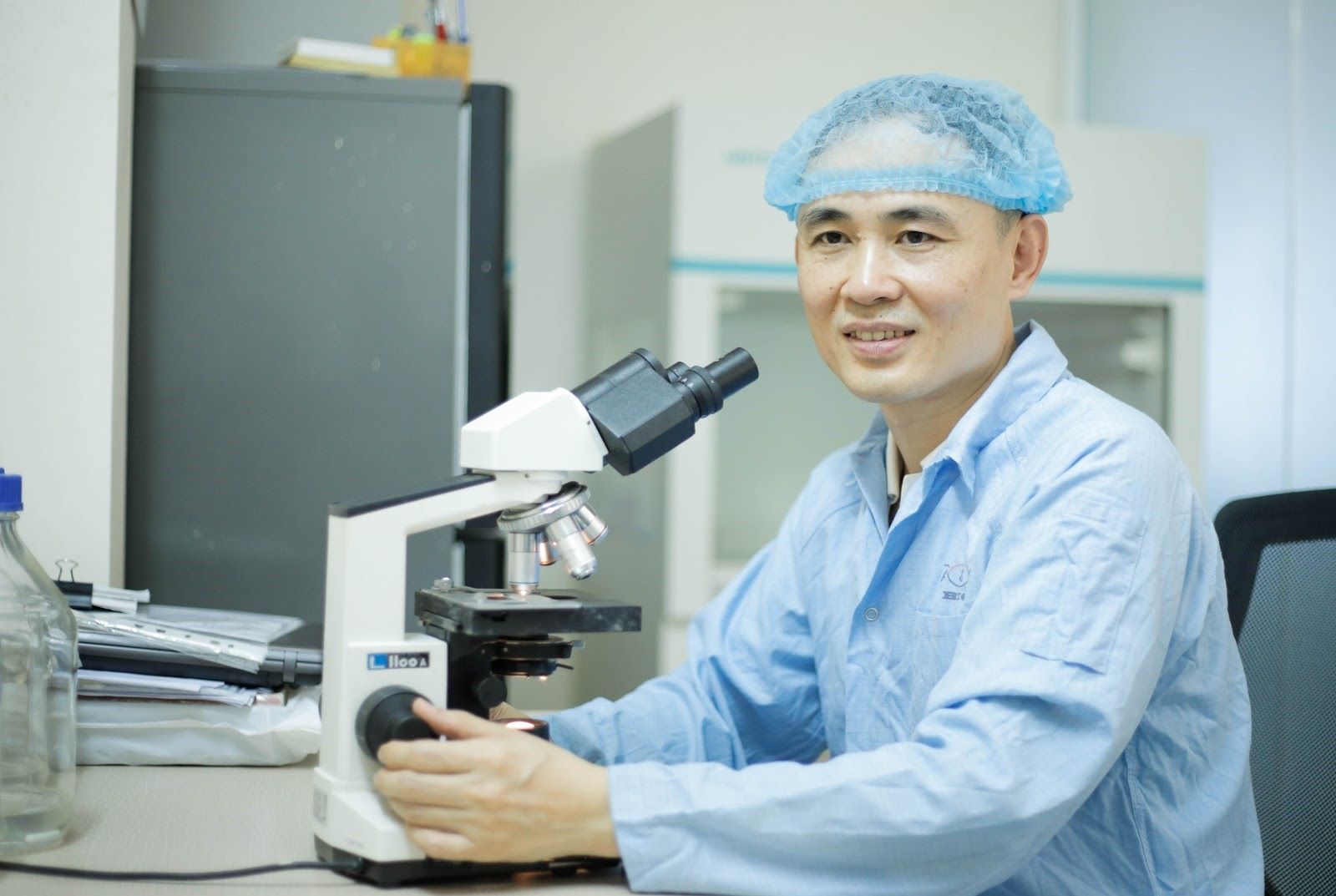Chân dung TS. Nguyễn Hòa Anh - Người nghiên cứu ra công nghệ bào tử lợi khuẩn của Preg-mom