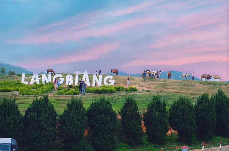 Núi langbiang Đà Lạt — Địa điểm du lịch đà lạt
