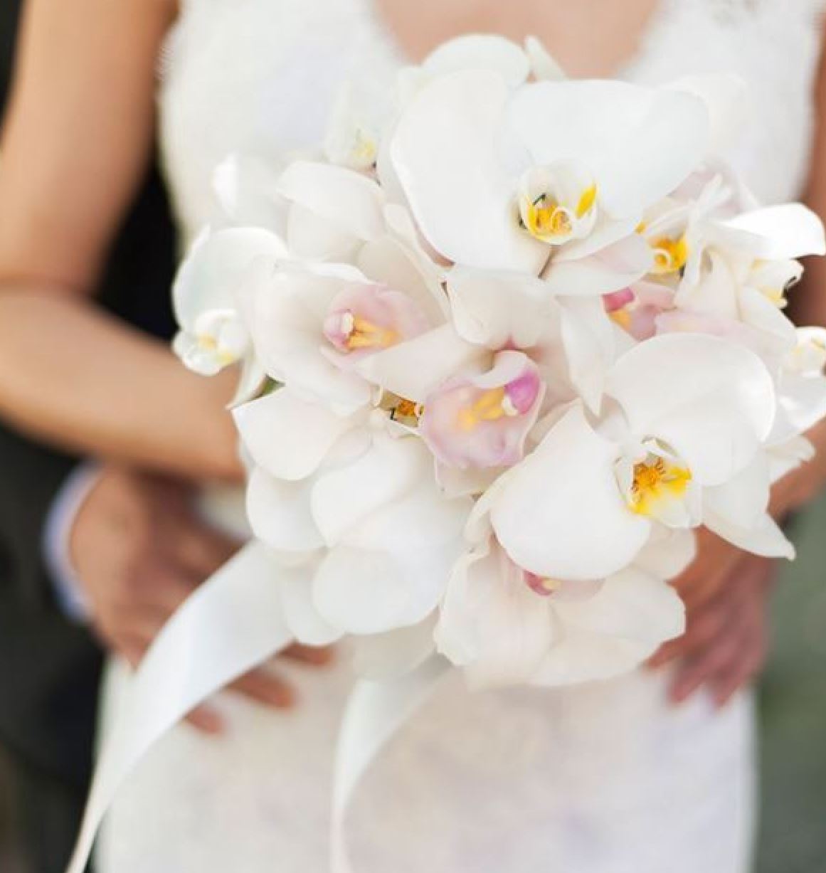 Hoa cưới cầm tay đẹp cho các nàng bằng hoa lan
