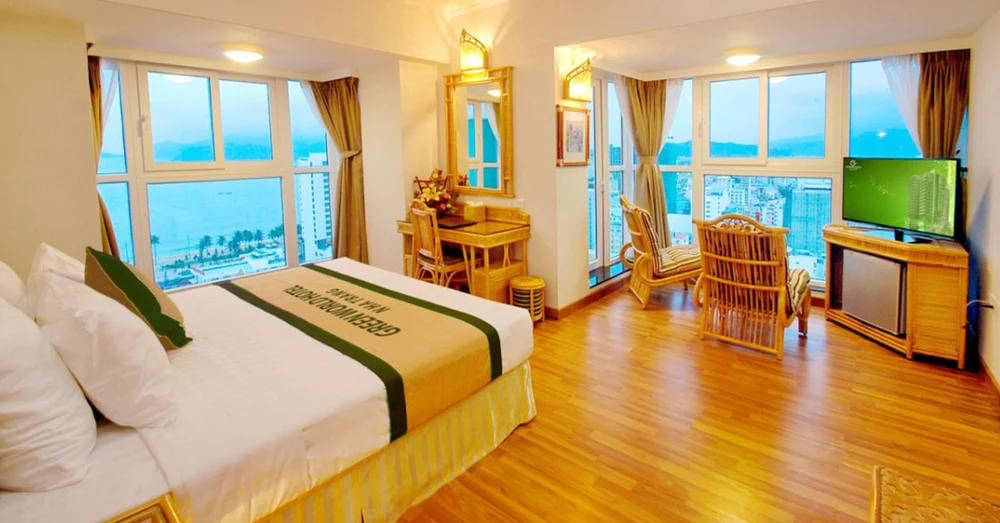 Khách sạn Nha Trang – OYO 828 Hoa Giấy